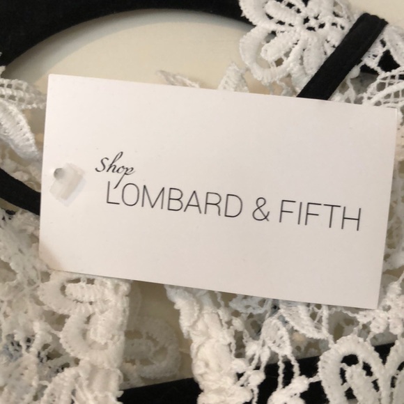 Tie Detail Sleeve Top NWT - Picture 3 of 4